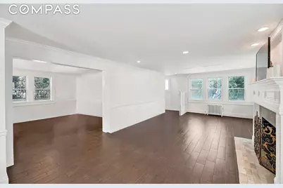 334 Beach 146th Street, Neponsit, NY 11694 - Photo 2