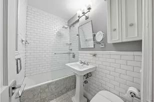 145 E 84th St, New York, NY 10028 - Photo 12