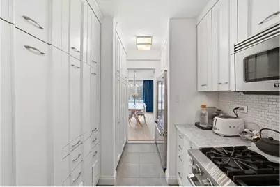 145 E 84th Street #9EF, New York, NY 10028 - Photo 4