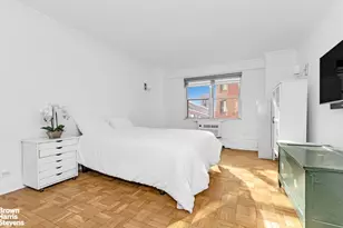1175 York Ave, New York City, NY 10065 - Photo 6