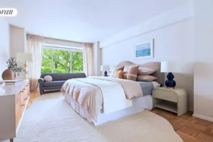 210 Central Park S, New York City, NY 10019 - Photo 14