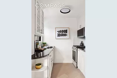 31 Jane Street #5A, New York City, NY 10014 - Photo 6