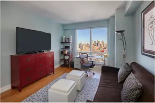 350 W 42nd St, New York City, NY 10036 - Photo 8