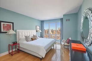 350 W 42nd St, New York City, NY 10036 - Photo 4