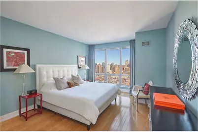 350 W 42nd Street #34D, New York, NY 10036 - Photo 4