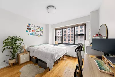 345 E 80th Street #3H, New York City, NY 10075 - Photo 6