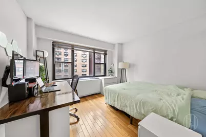 345 E 80th Street #3H, New York City, NY 10075 - Photo 8