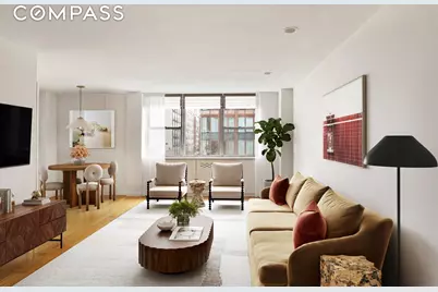 32 Gramercy Park S #5M, New York City, NY 10003 - Photo 1