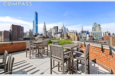 32 Gramercy Park S #5M, New York City, NY 10003 - Photo 8