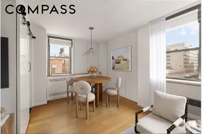 32 Gramercy Park S #5M, New York City, NY 10003 - Photo 2