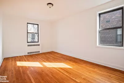 221 E 18th Street #6E, New York City, NY 11226 - Photo 4