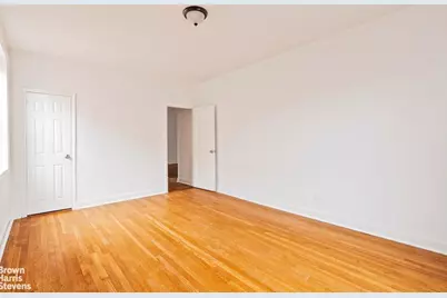 221 E 18th Street #6E, Brooklyn, NY 11226 - Photo 6