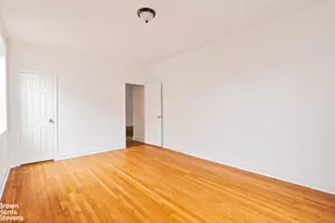 221 E 18th St, New York City, NY 11226 - Photo 6