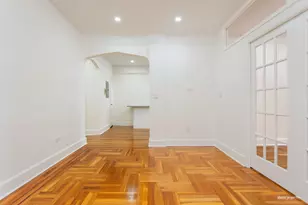 81 Ocean Pkwy, New York City, NY 11218 - Photo 2