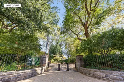 170 E End Avenue #M2, New York City, NY 10128 - Photo 16