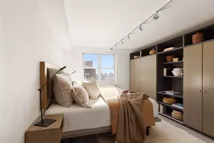 142 E 16th St, New York City, NY 10003 - Photo 8