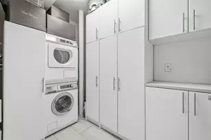 301 E 52nd St, New York City, NY 10022 - Photo 30