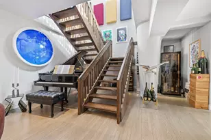 301 E 52nd St, New York City, NY 10022 - Photo 16