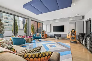 301 E 52nd St, New York City, NY 10022 - Photo 6