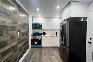 149-63 256th St, Rosedale, NY 11422 - Photo 2