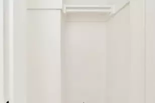 319 W 29th St, New York City, NY 10001 - Photo 4