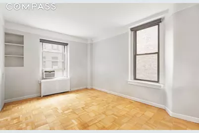 504-510 W 110th Street #3A, New York City, NY 10025 - Photo 2