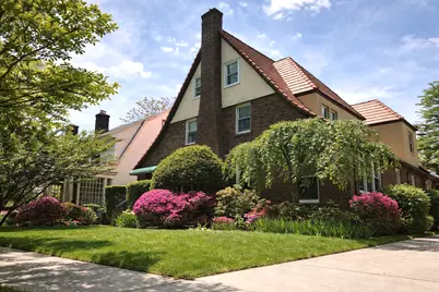 99-35 74th Avenue, Forest Hills, NY 11375 - Photo 4