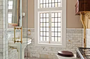 1305 Albemarle Rd, New York City, NY 11226 - Photo 30