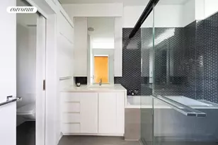 9 Barrow St, New York City, NY 10014 - Photo 10