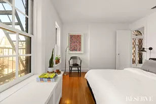 29 Perry St, New York City, NY 10014 - Photo 8