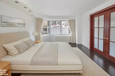 150 E 61st Street #6E, New York, NY 10065 - Photo 8