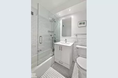 200 E 78th Street #2AG, New York City, NY 10075 - Photo 14