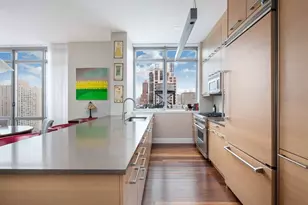 333 E 91st St, New York City, NY 10128 - Photo 4