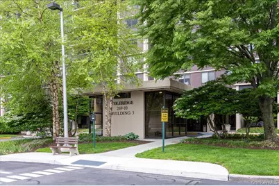 269-10 Grand Central Parkway #19-K, New York City, NY 11005 - Photo 2