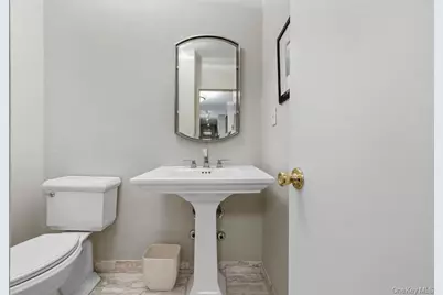 269-10 Grand Central Parkway #19-K, New York City, NY 11005 - Photo 6