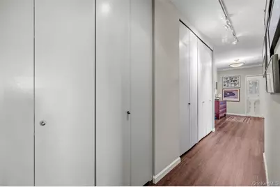 269-10 Grand Central Parkway #19-K, New York, NY 11005 - Photo 16