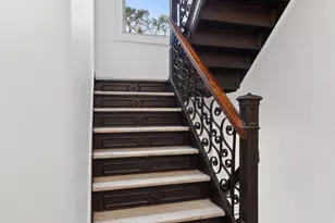 210 E 17th St, New York City, NY 10003 - Photo 8