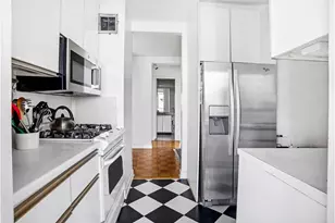 245 E 93rd St, New York City, NY 10128 - Photo 4