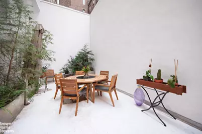 45 Warren Street #1, New York City, NY 10007 - Photo 32