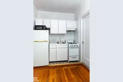 43-42 45th Street #5B, Sunnyside, NY 11104 - Photo 4