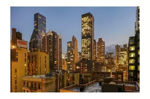 211 E 51st St, New York, NY 10022 - Photo 1