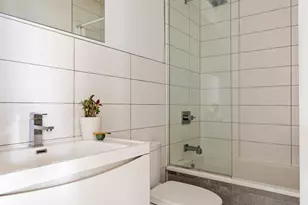 3 Ridgewood Pl, New York City, NY 11237 - Photo 6