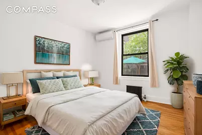 240 E 24th Street #B, New York, NY 10010 - Photo 2