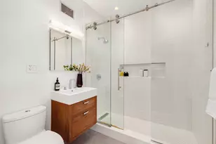 51 Woodhull St, New York City, NY 11231 - Photo 8