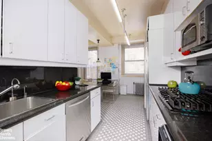 1010 5th Ave, New York City, NY 10028 - Photo 12