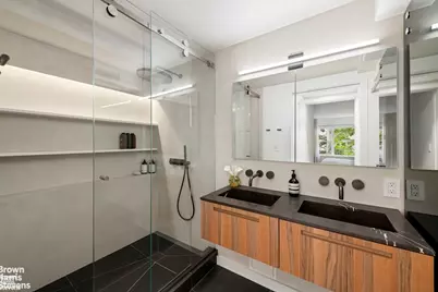 1025 5th Avenue #7A, New York City, NY 10028 - Photo 12