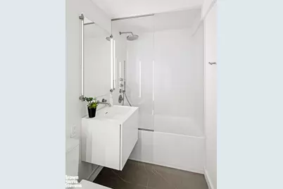 1025 5th Avenue #7A, New York City, NY 10028 - Photo 16