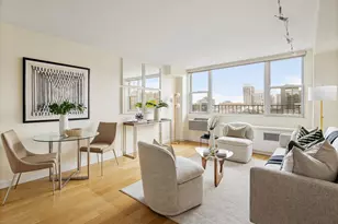 61 Jane St, New York City, NY 10014 - Photo 2