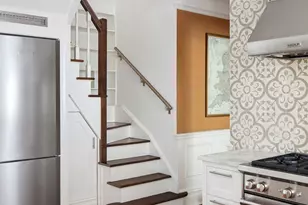 136 E 36th St, New York City, NY 10016 - Photo 8