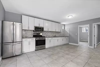 1021 E 213th Street, New York City, NY 10469 - Photo 8